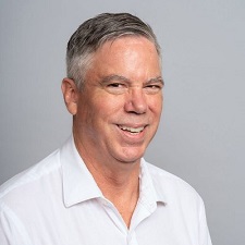 Lee W. McKnight