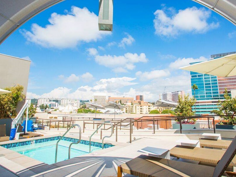 Gayley and Lindbrook Apartments in Los Angeles