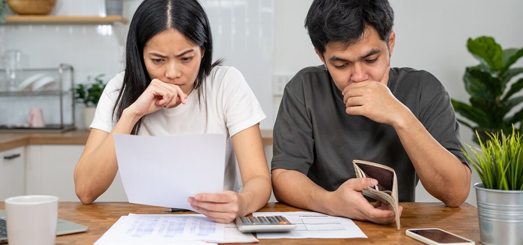 New Homeowners, Fresh Regrets: 2023’s Falling Home Prices Bring Losses in Home Values Owners worried by losses in home value