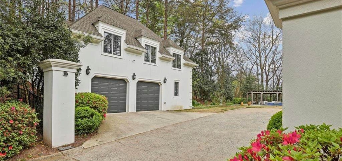 historical single family home for rent in atlanta georgia with garage