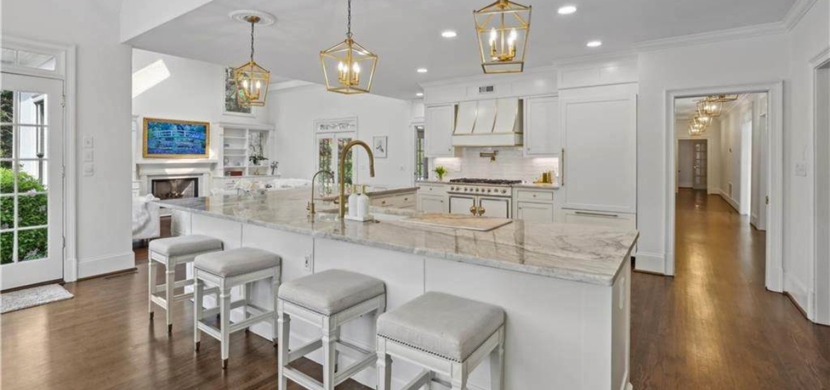 ample kitchen area in historical single family home for rent in atlanta georgia