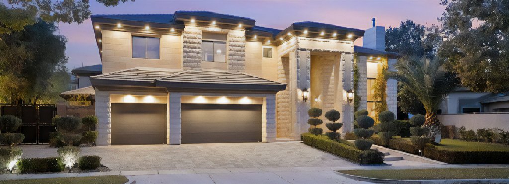 exterior of a house for rent in vegas