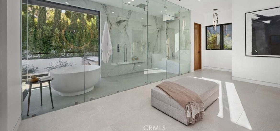 vast master bathroom in a luxury los angeles rental house