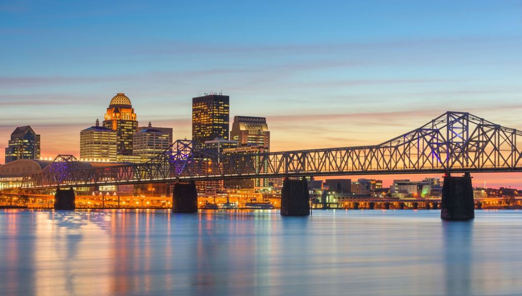5 Things to Ask Before Moving to Louisville, KY Louisville bridge