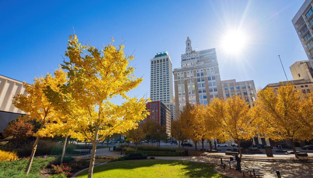 6 Important Questions to Ask Before Moving to Tulsa, OK Tulsa sunny downtown